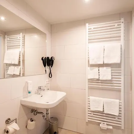 Sternplatz B&B Ehingen - Self Check-In Hotel