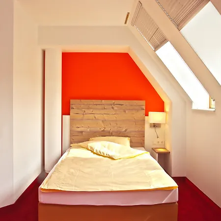 Sternplatz B&B Ehingen - Self Check-In Hotel 3* Ehingen (Alb-Donau)
