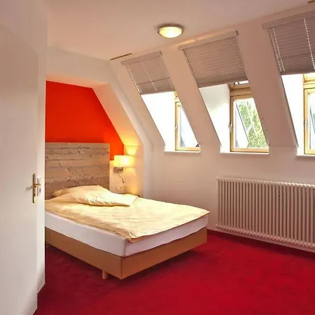 Sternplatz B&B Ehingen - Self Check-In Hotel 3* Ehingen (Alb-Donau)